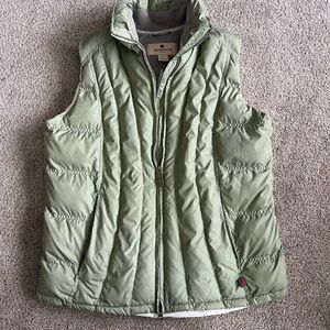 Woolrich green puffer vest size large